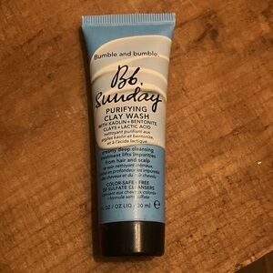 Bumble and bumble Sunday Purifying Clay Wash with Kaolin + Lactic Acid